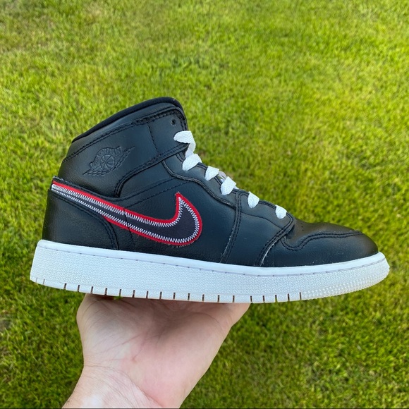 Jordan Shoes - Jordan 1 Mid Maybe I Destroyed The Game (GS)